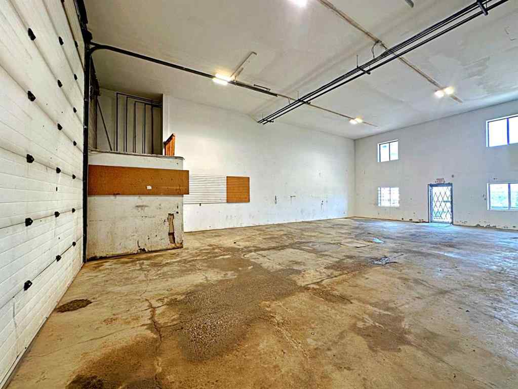 MLS® A2202632 - Unit #104 280 MacLennan Crescent  in Mackenzie Park Fort McMurray, Commercial