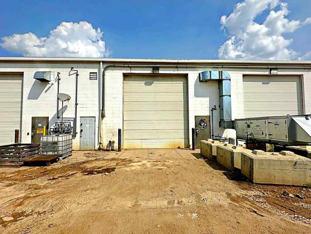 MLS® A2202632 - Unit #104 280 MacLennan Crescent  in Mackenzie Park Fort McMurray, Commercial