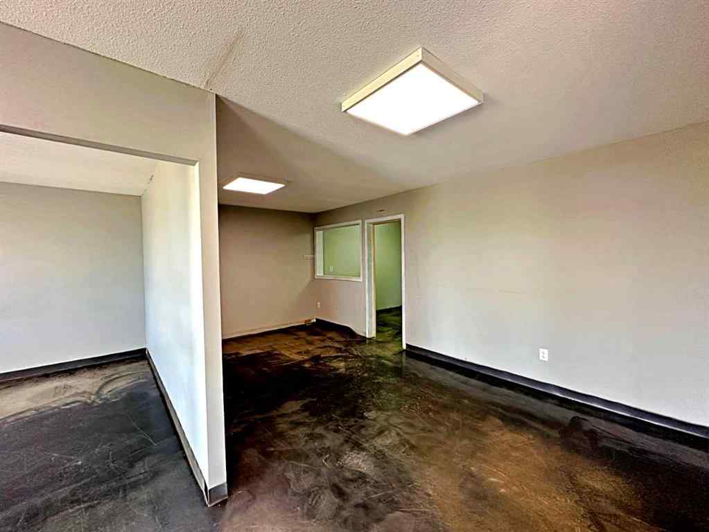 MLS® A2202632 - Unit #104 280 MacLennan Crescent  in Mackenzie Park Fort McMurray, Commercial