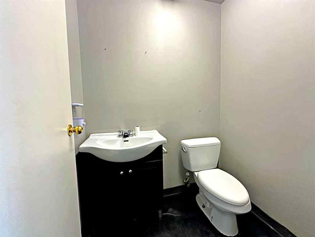 MLS® A2202632 - Unit #104 280 MacLennan Crescent  in Mackenzie Park Fort McMurray, Commercial