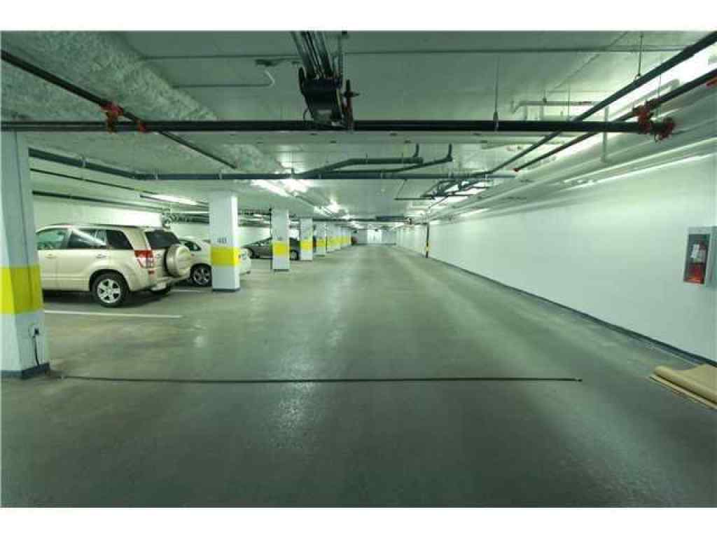 MLS® A2202633 - Unit #203 4303 1 Street NE in Highland Park Calgary, Residential