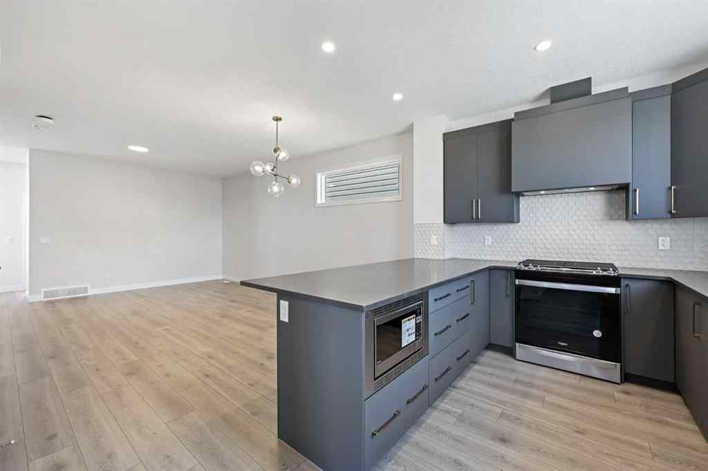 MLS® A2202661 - 329 Ambleton Drive NW in Moraine Calgary, Residential