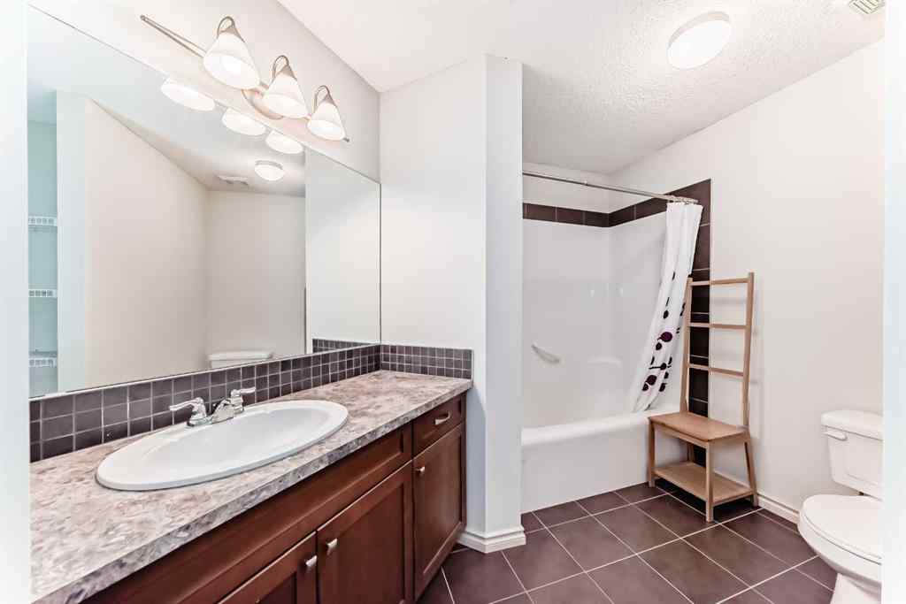 MLS® A2202683 - 103 Aspen Hills Close SW in Aspen Woods Calgary, Residential