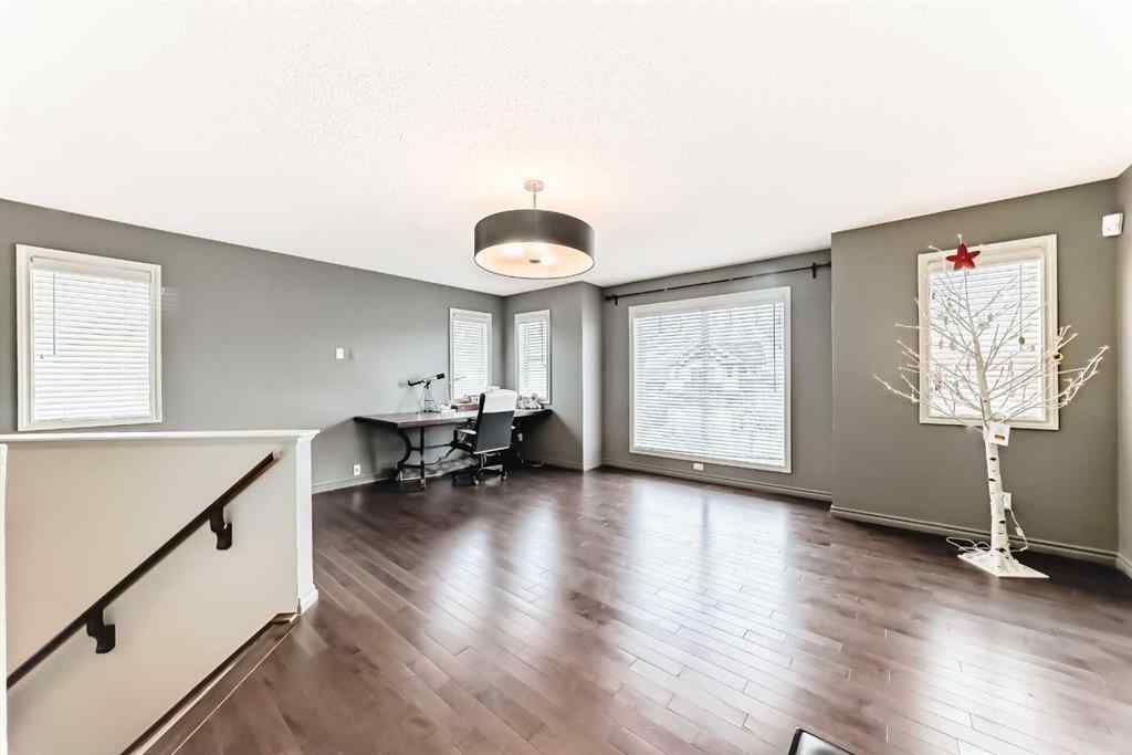 MLS® A2202683 - 103 Aspen Hills Close SW in Aspen Woods Calgary, Residential