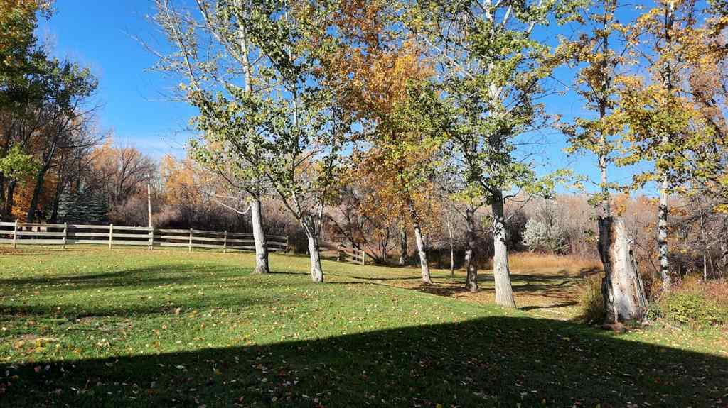 MLS® A2202806 - 166 Railway Avenue  in Rosedale Drumheller, Residential