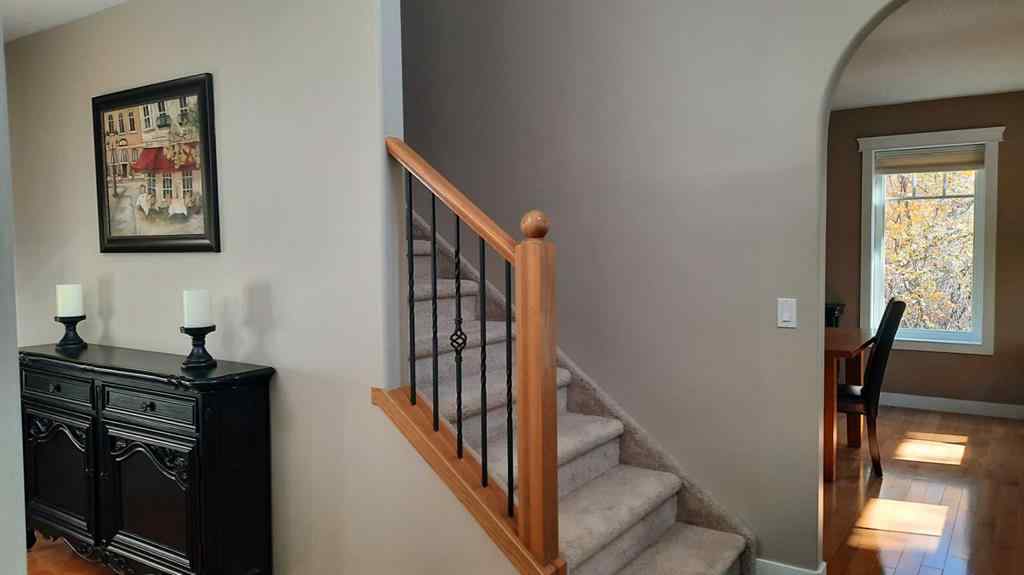 MLS® A2202806 - 166 Railway Avenue  in Rosedale Drumheller, Residential