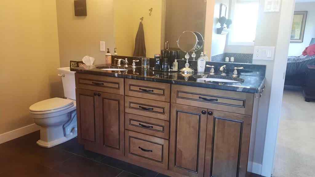 MLS® A2202806 - 166 Railway Avenue  in Rosedale Drumheller, Residential