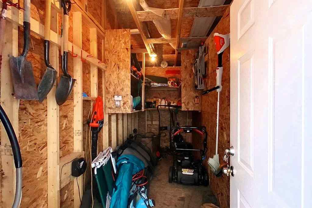 MLS® A2202817 - 5743 9 Avenue  in Edson Edson, Residential