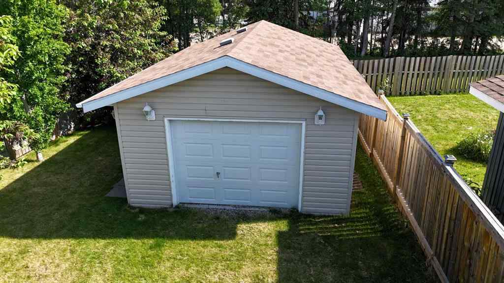 MLS® A2202817 - 5743 9 Avenue  in Edson Edson, Residential