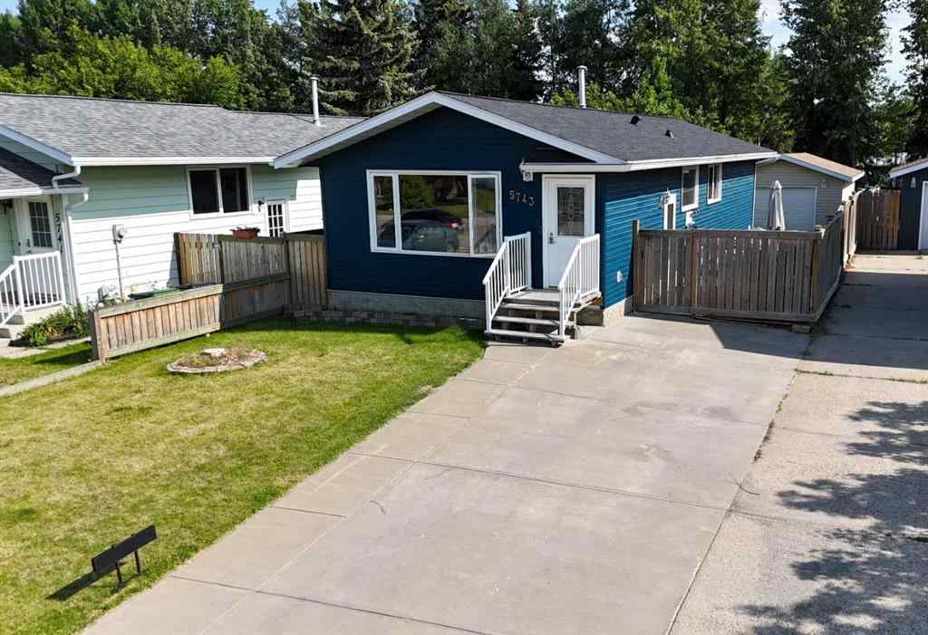 MLS® A2202817 - 5743 9 Avenue  in Edson Edson, Residential