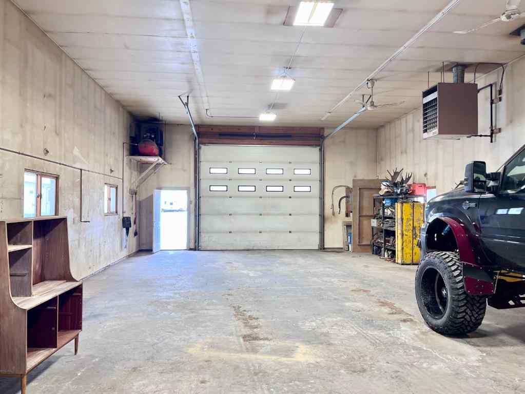 MLS® A2202823 - 1093 Makenny Street  in Thompson Lake Hinton, Residential