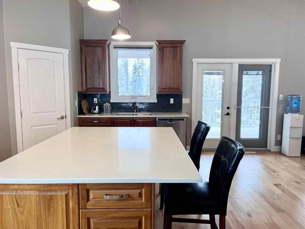 MLS® A2202823 - 1093 Makenny Street  in Thompson Lake Hinton, Residential