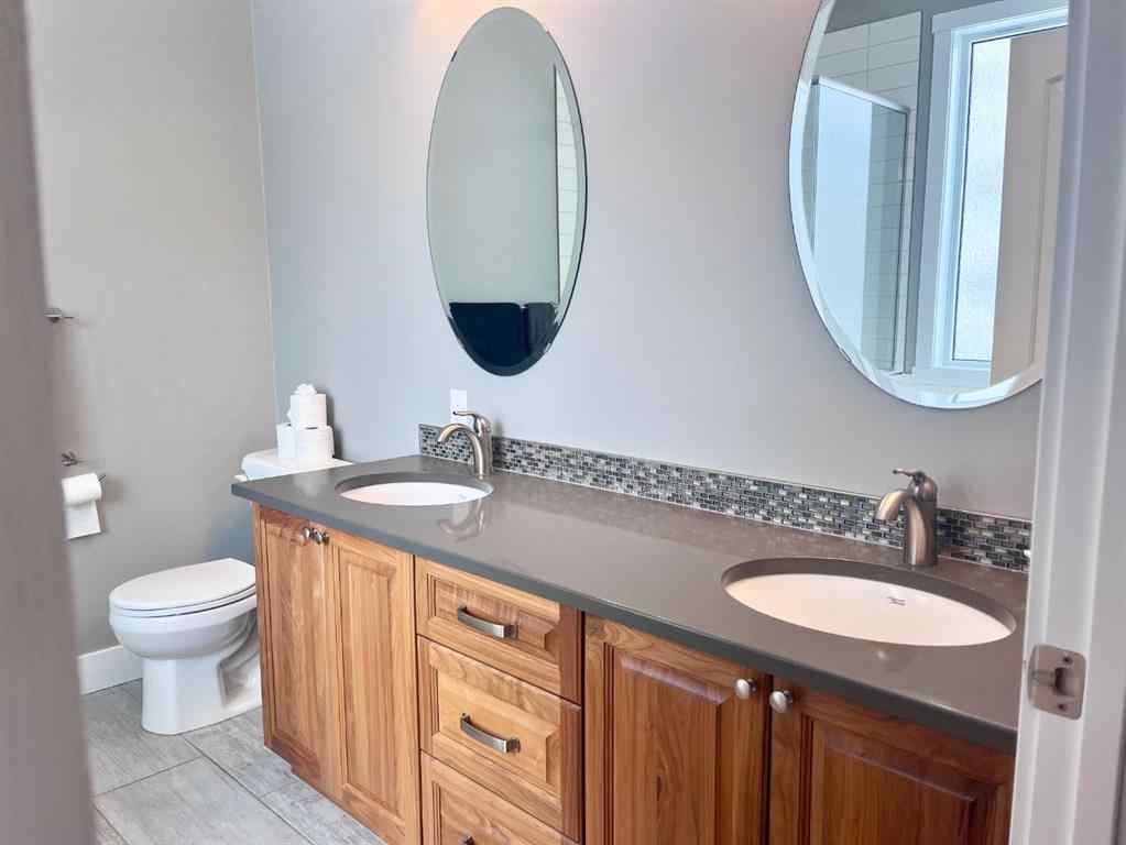 MLS® A2202823 - 1093 Makenny Street  in Thompson Lake Hinton, Residential