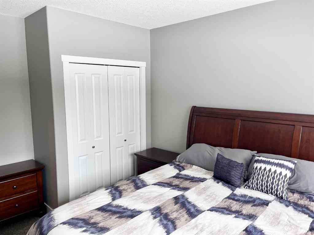 MLS® A2202823 - 1093 Makenny Street  in Thompson Lake Hinton, Residential