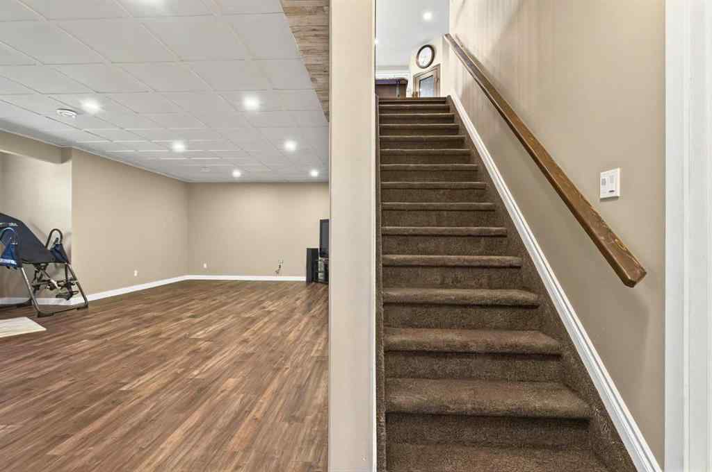 MLS® A2202845 - 18 Riverdale Bend   in NONE Whitecourt, Residential