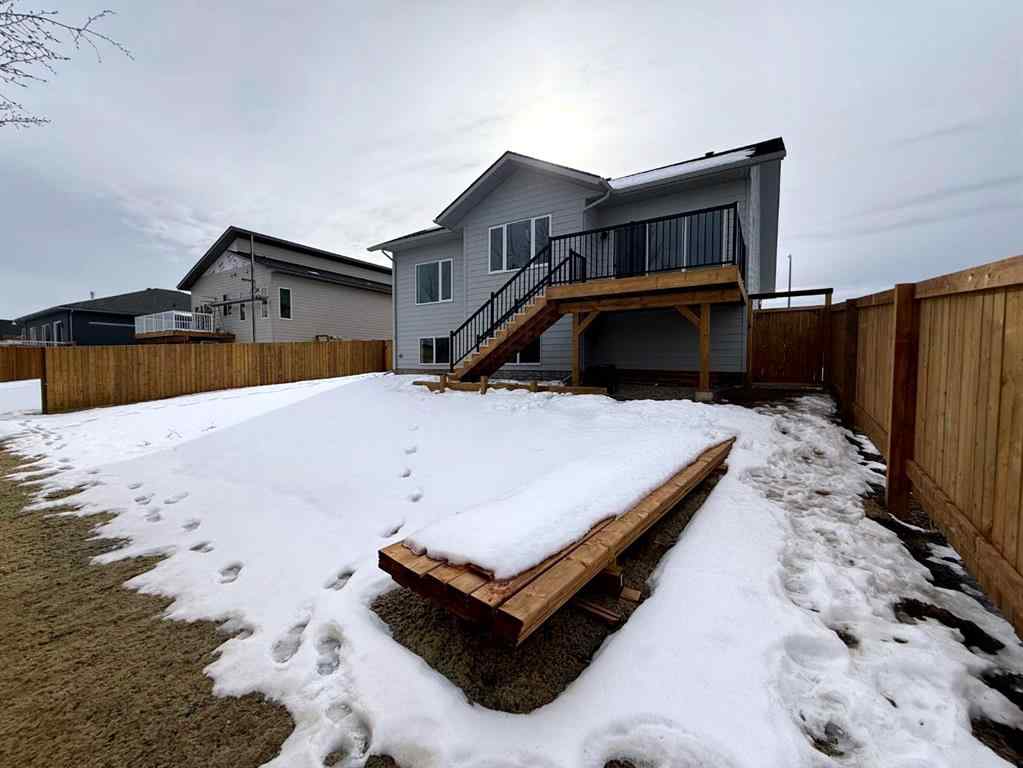 MLS® A2202875 - 128 TRESTLE Place  in Terrace Heights Hinton, Residential