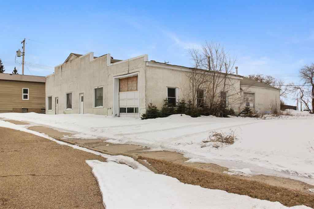 MLS® A2202882 - 5019 52 Avenue  in Viking Viking, Commercial