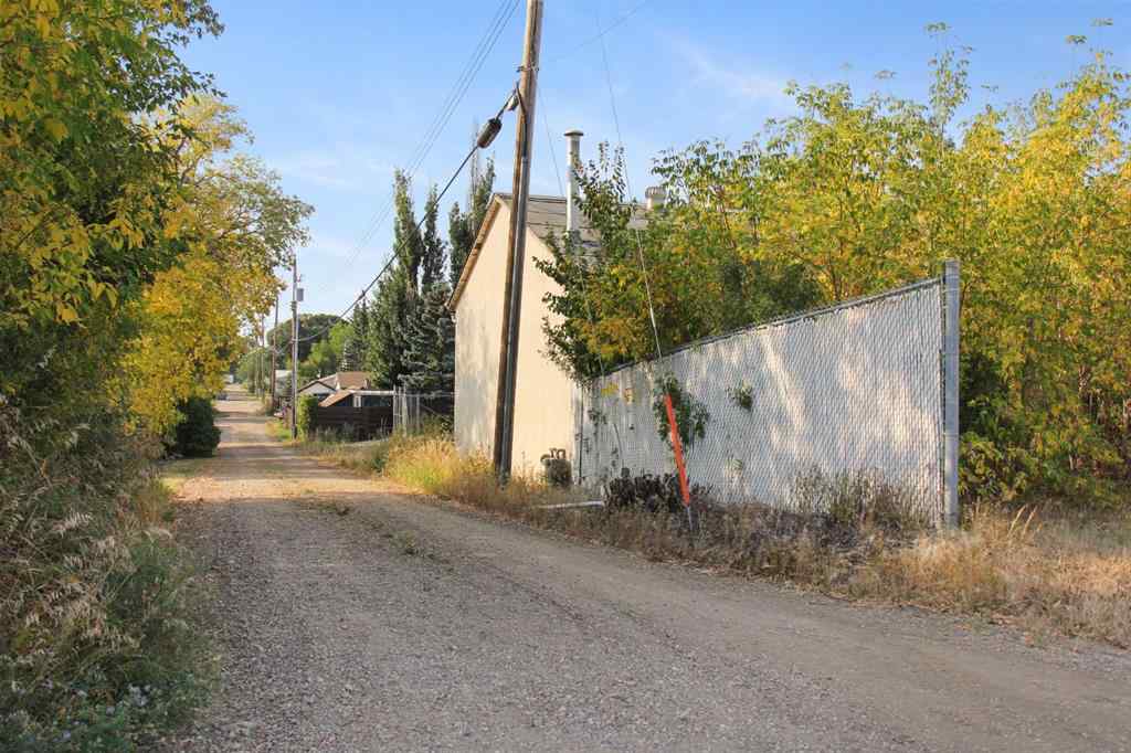 MLS® A2202882 - 5019 52 Avenue  in Viking Viking, Commercial