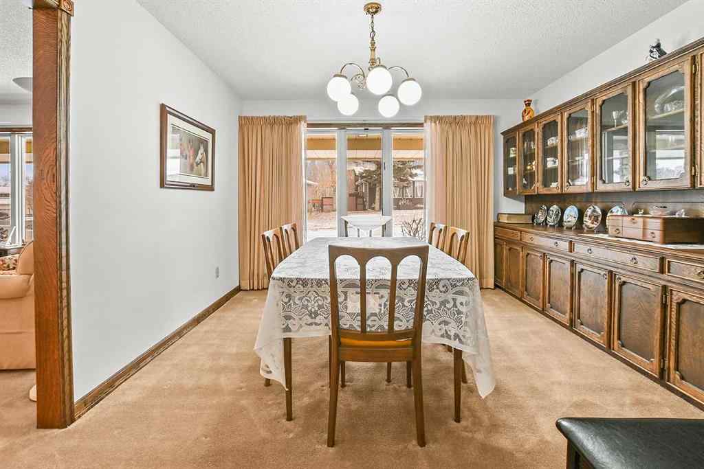 MLS® A2202888 - 5235 38 Street Crescent  in Margodt Innisfail, Residential