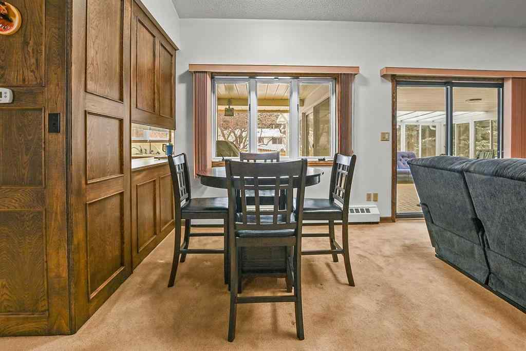 MLS® A2202888 - 5235 38 Street Crescent  in Margodt Innisfail, Residential