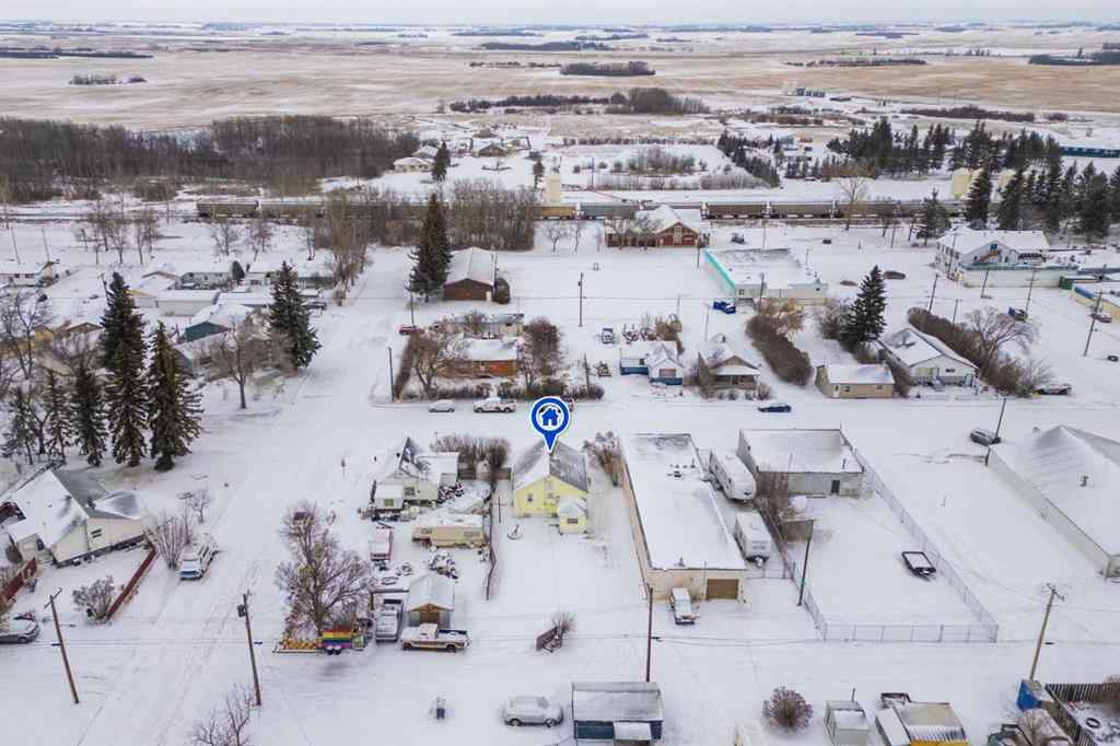 MLS® A2203111 - 5016 49 Avenue  in Forestburg Forestburg, Residential