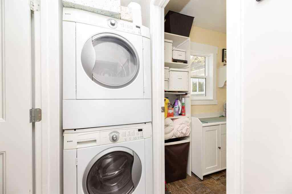 MLS® A2203217 - 38302 Range Road 22   in NONE Rural Red Deer County, Residential