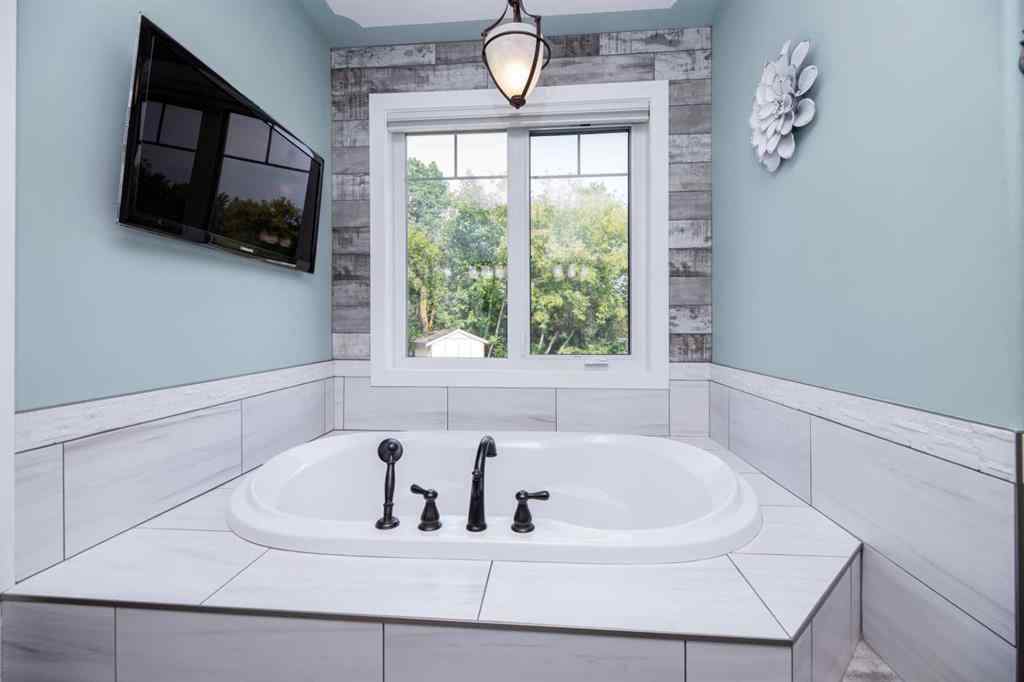MLS® A2203217 - 38302 Range Road 22   in NONE Rural Red Deer County, Residential