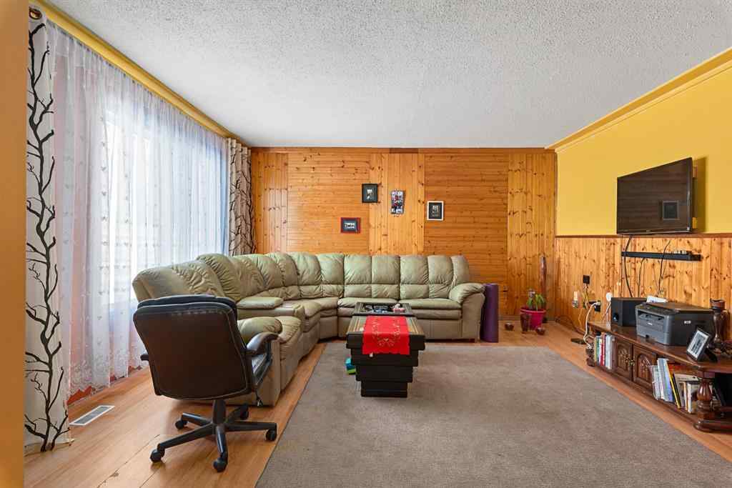 MLS® A2203223 - 214 2nd Avenue W in NONE Maidstone, Residential