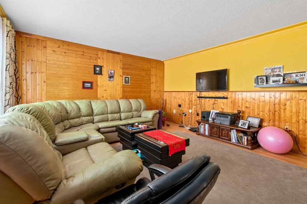 MLS® A2203223 - 214 2nd Avenue W in NONE Maidstone, Residential