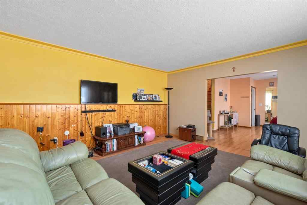 MLS® A2203223 - 214 2nd Avenue W in NONE Maidstone, Residential