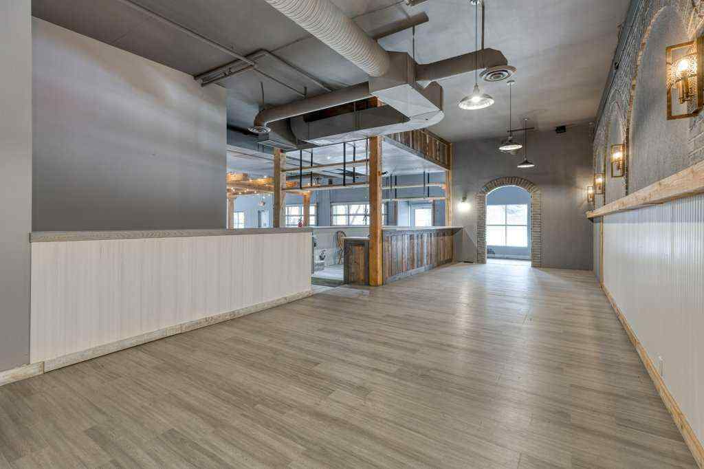 MLS® A2203253 - Unit #3 185 First Street E in Downtown Cochrane, Commercial
