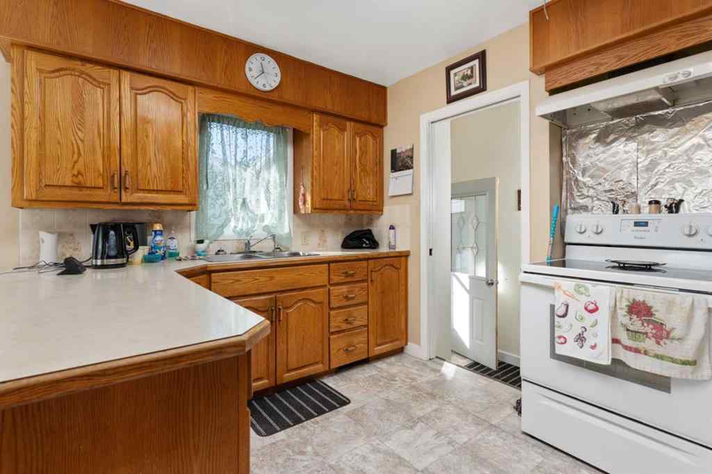 MLS® A2203280 - 5034 47 Street  in Daysland Daysland, Residential