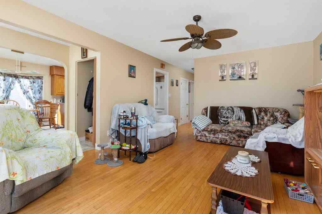 MLS® A2203280 - 5034 47 Street  in Daysland Daysland, Residential