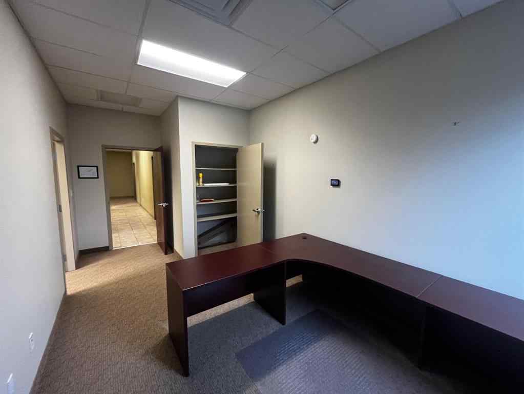 MLS® A2203295 - Unit #207 5208 46 Avenue  in Vermilion Vermilion, Commercial