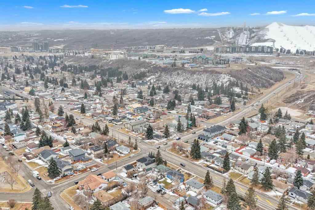 MLS® A2203309 - 8508, 8512 Bowness Road NW in Bowness Calgary, Residential
