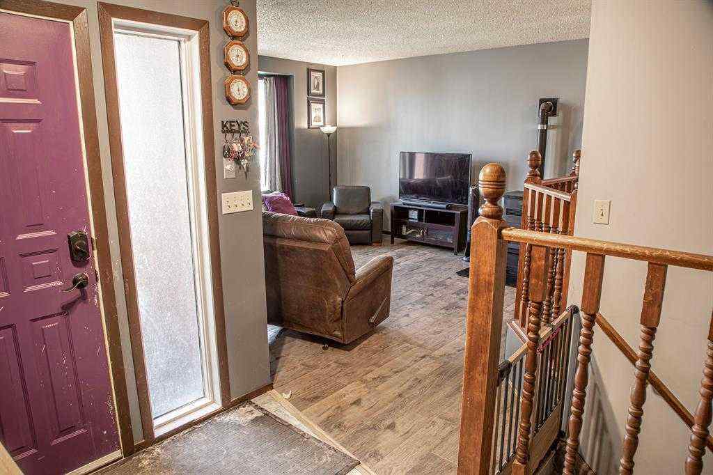 MLS® A2203312 - 10403 109 Avenue  in NONE High Level, Residential