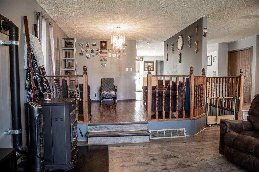 MLS® A2203312 - 10403 109 Avenue  in NONE High Level, Residential
