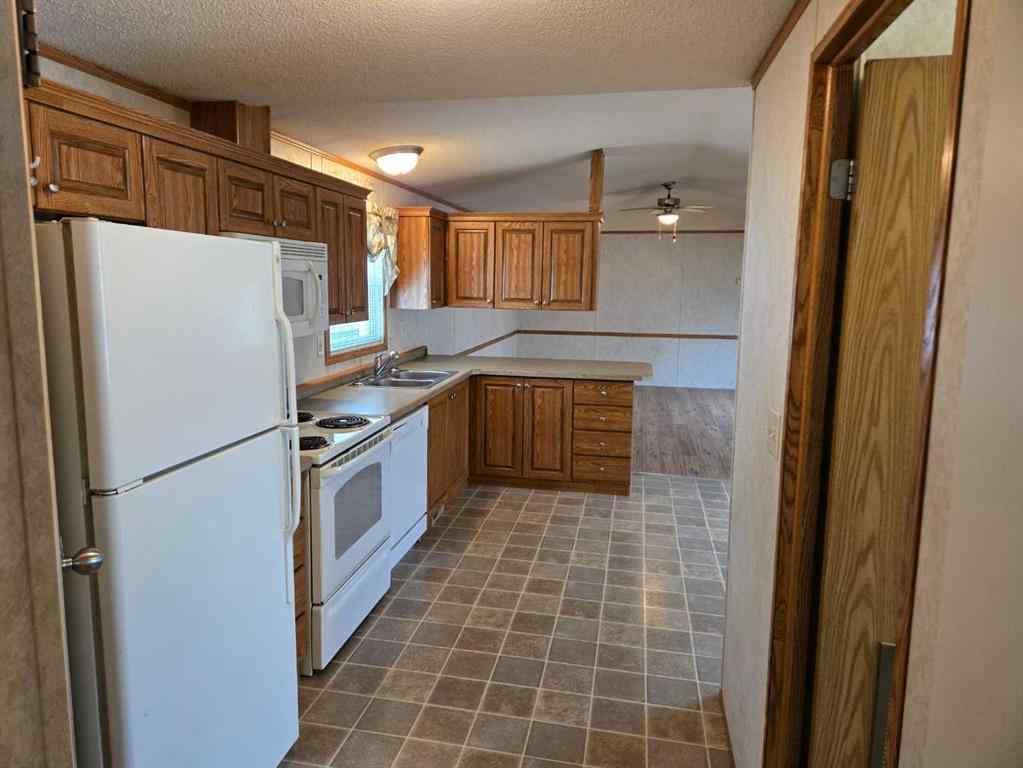 MLS® A2203376 - 207 4A Street  in NONE Fox Creek, Residential