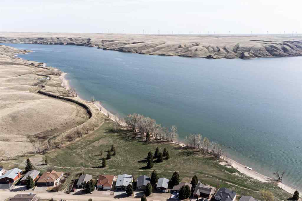 MLS® A2203412 - 676 Lakeside Drive  in Little Bow Resort Rural Vulcan County, Residential
