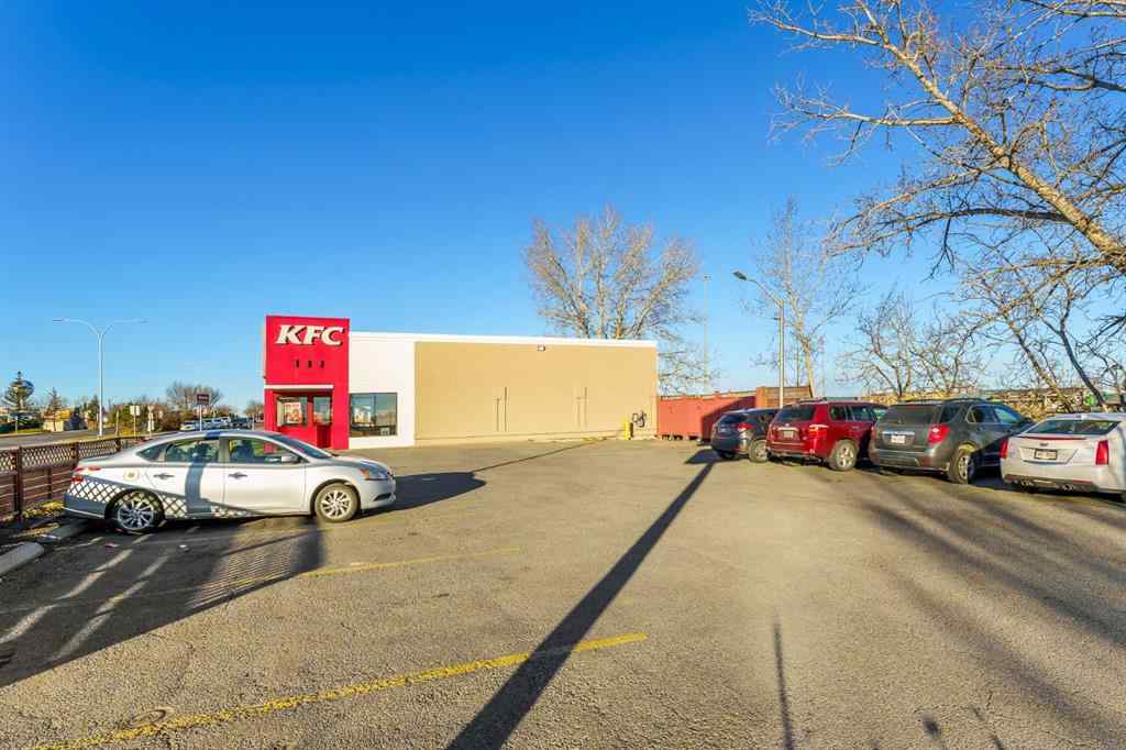 MLS® A2203445 - 224 Edmonton Trail SE in Edmonton Trail Airdrie, Commercial