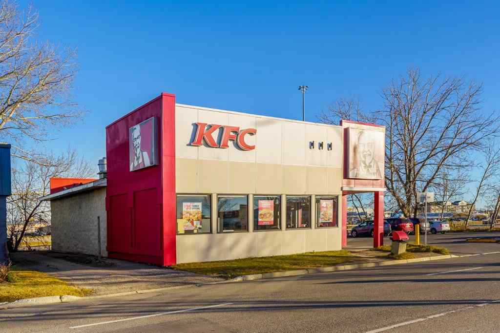 MLS® A2203445 - 224 Edmonton Trail SE in Edmonton Trail Airdrie, Commercial