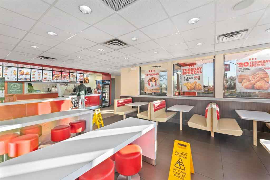 MLS® A2203445 - 224 Edmonton Trail SE in Edmonton Trail Airdrie, Commercial