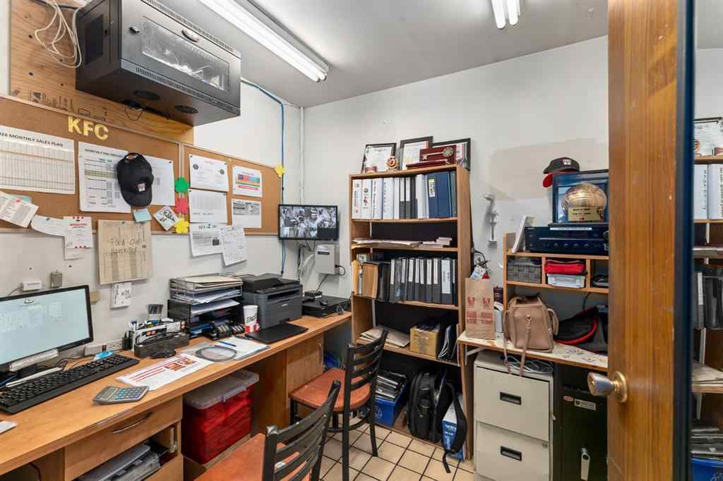 MLS® A2203445 - 224 Edmonton Trail SE in Edmonton Trail Airdrie, Commercial