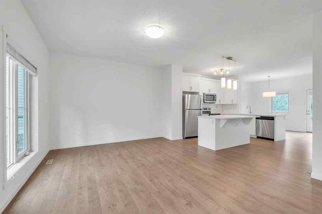 MLS® A2203460 - 131 Legacy Point SE in Legacy Calgary, Residential
