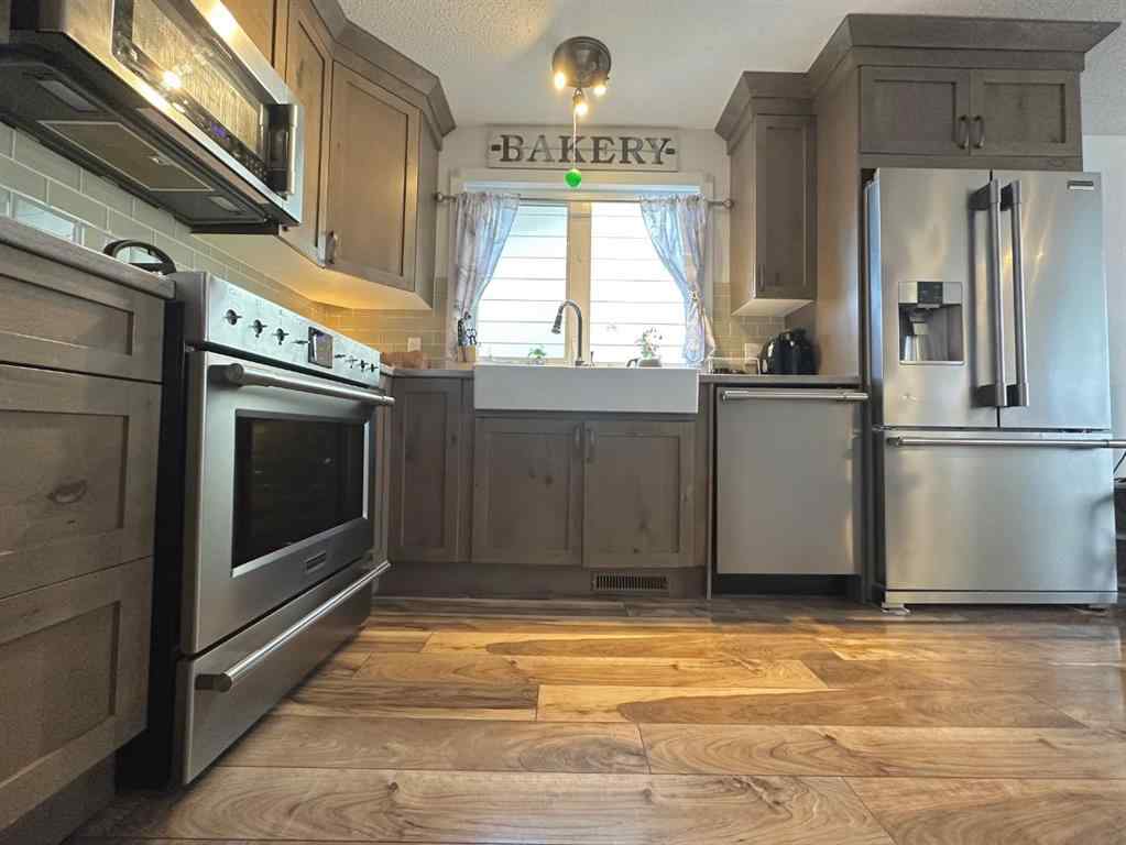 MLS® A2203590 - 8126 95 Street  in North End Peace River, Residential