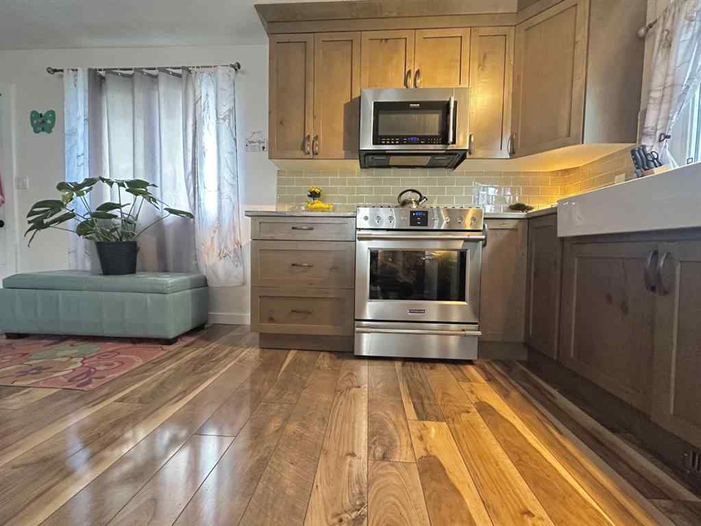 MLS® A2203590 - 8126 95 Street  in North End Peace River, Residential
