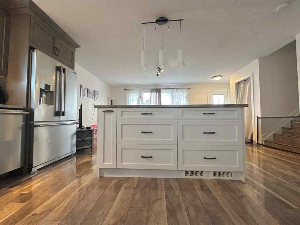 MLS® A2203590 - 8126 95 Street  in North End Peace River, Residential