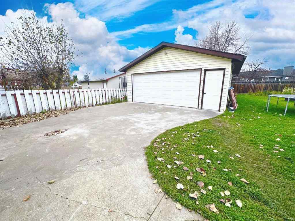 MLS® A2203590 - 8126 95 Street  in North End Peace River, Residential