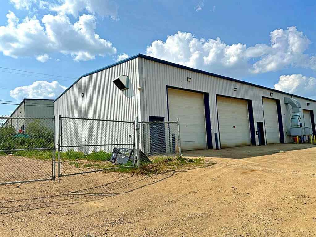 MLS® A2203611 - Unit #102 286 MacLennan Crescent  in Mackenzie Park Fort McMurray, Commercial