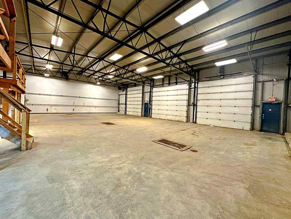 MLS® A2203611 - Unit #102 286 MacLennan Crescent  in Mackenzie Park Fort McMurray, Commercial